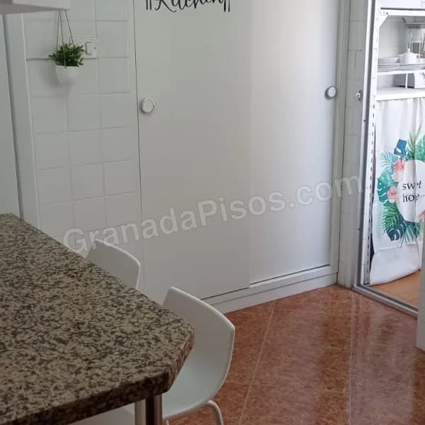 Habitación en Camino de Ronda (3)