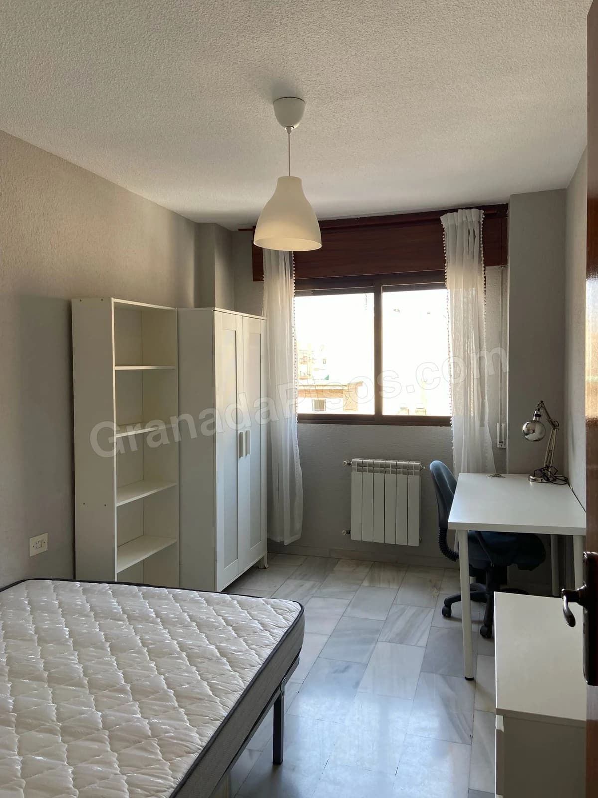 Habitación en Camino de Ronda