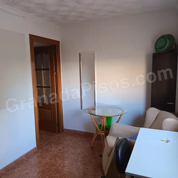Habitación en Hipercor (2)