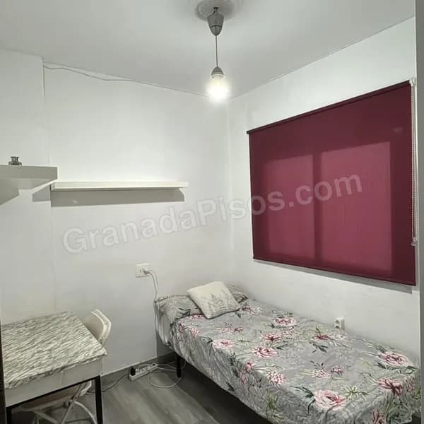 Habitación en Hipercor (2)