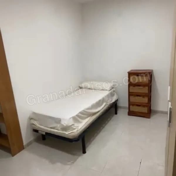Habitación en Pedro Antonio de Alarcón (2)