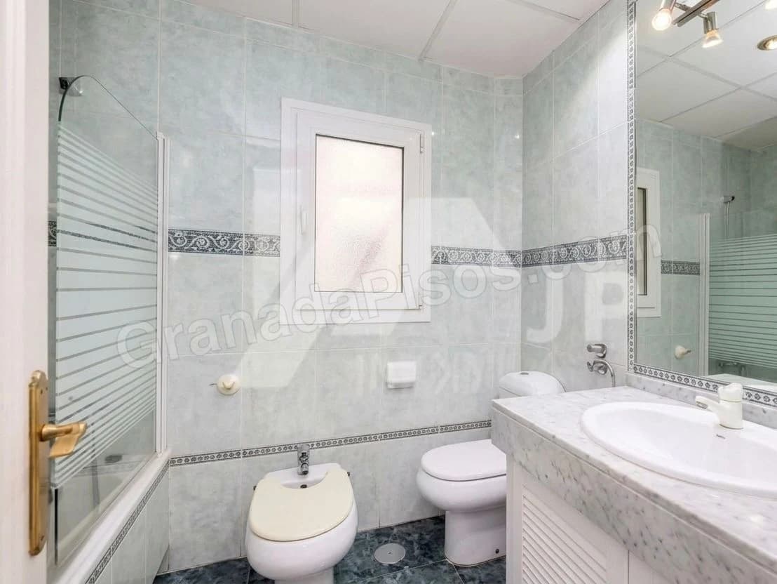 Habitación en Camino de Ronda (5)