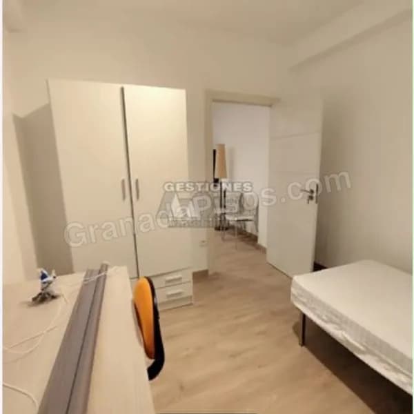 Habitación en Gonzalo Gallas (2)