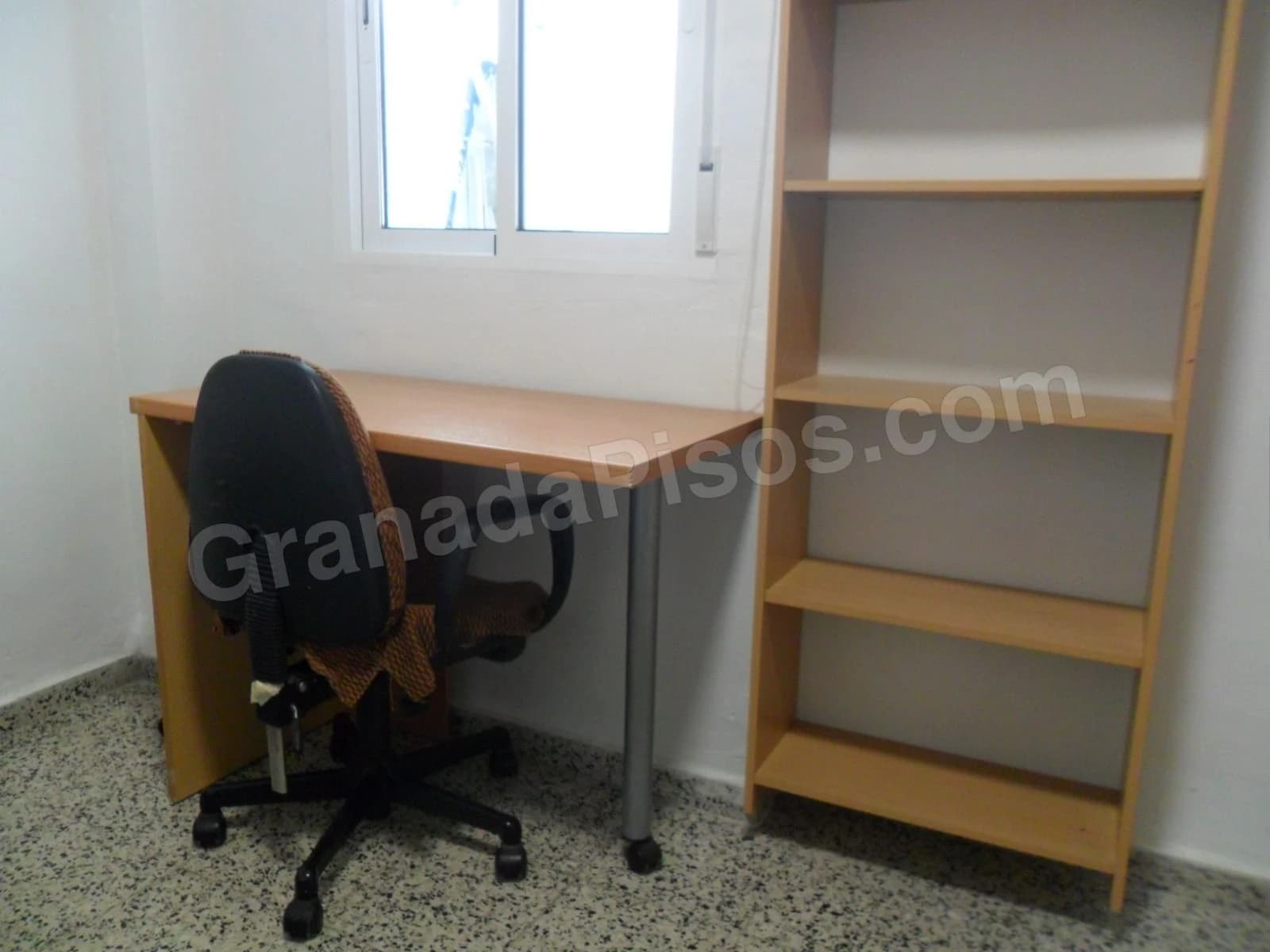 Habitación en Plaza de Toros / Doctores (3)