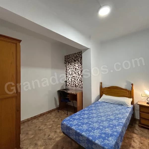 Habitación en Camino de Ronda